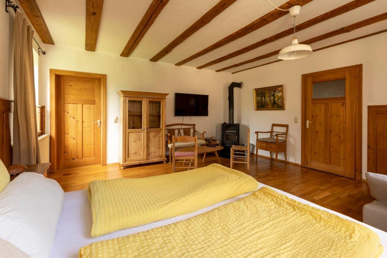 Bio Hofgut Wiggenweiler Apartment Bermatingen ภายนอก รูปภาพ